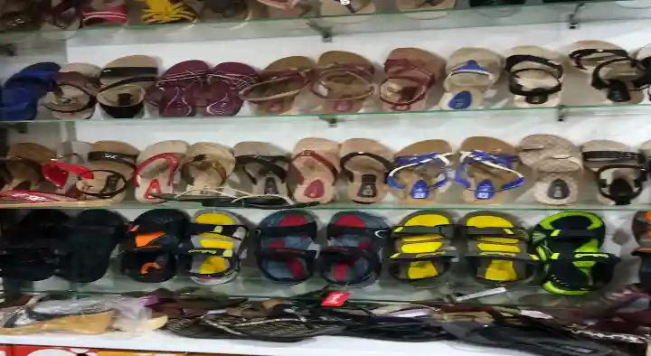 Shoe Shops in Chennai (Madras) : Ayesha Shoes in Bharathi Nagar