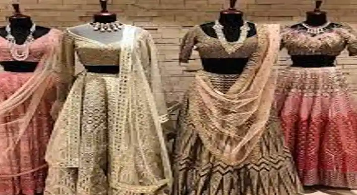 Roopams Boutique in Lakshmipuram, Guntur