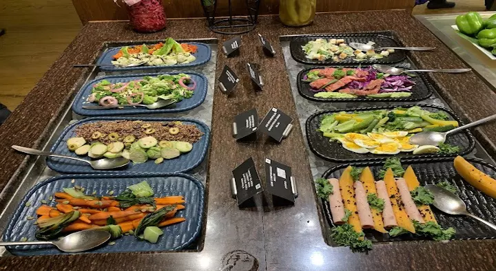 Chill Restaurant near Banjara Hills in Hyderabad