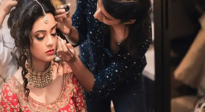 Bridal Makeup Artists in Kadapa  : Angels Beauty Parlour Bridal Makeovers in NGO Colony
