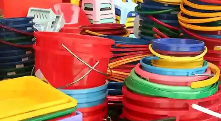 Paper And Plastic Products Dealers in Kannur  : Premium Plastics Products in Gopal Street