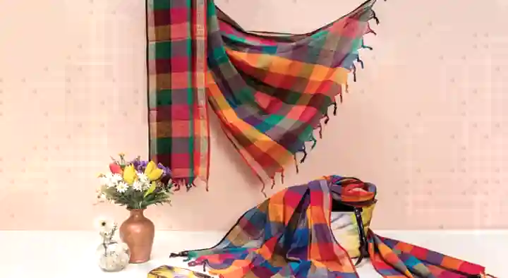 Narendra Handlooms in Moti Nagar, Khammam