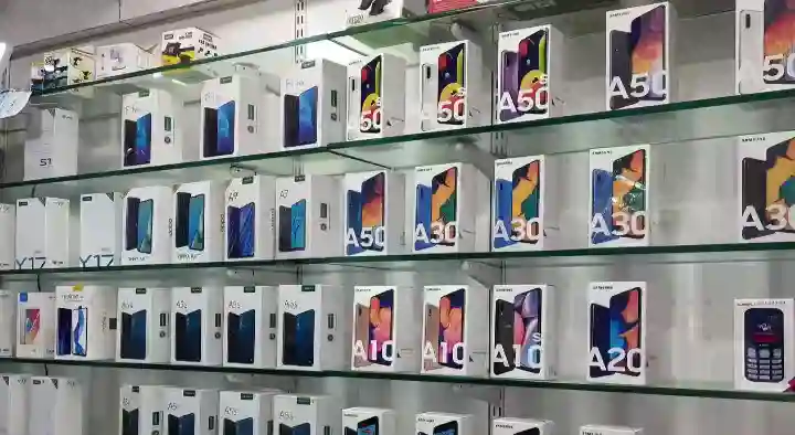 Bhavani Mobiles Shop in Yedulapuram, Khammam