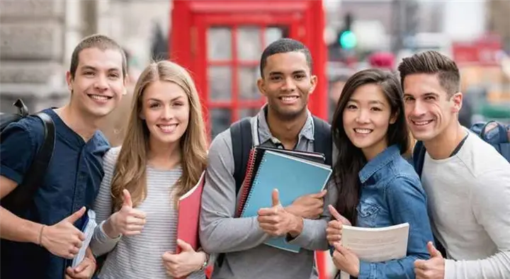 Graduate Abroad Education in Gandhi Road, Kochi