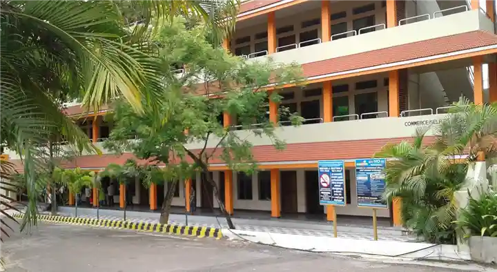 Bharata Mata College in Navy Nagar, Kochi