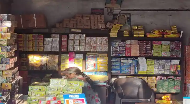 Vanitha Fireworks Shop in Giri Nagar, Kochi