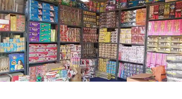Crackers And Fireworks Dealers in Mahabubnagar  : Sree Karthikeya Fire Works in Panchowrastha