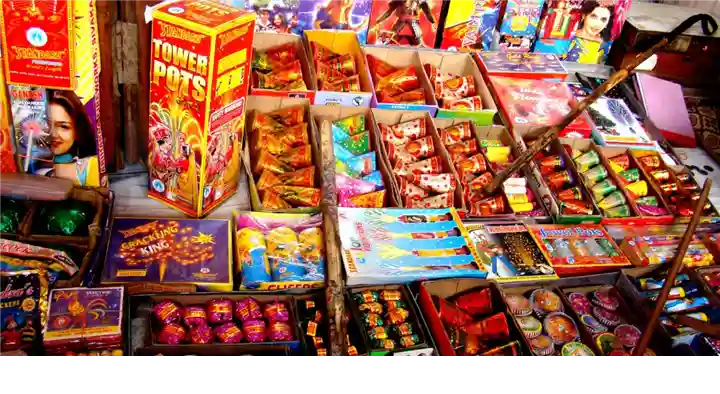 Crackers And Fireworks Dealers in Miryalaguda  : Srinivasa Fire Works in Ashok Nagar