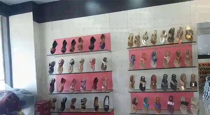 Shoe Shops in Miryalaguda  : Profit Shoe Company in Ashok Nagar