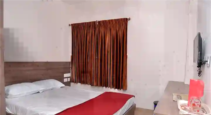 Hotels in Nagapattinam  : Sri Nivas Residency in Sirkali