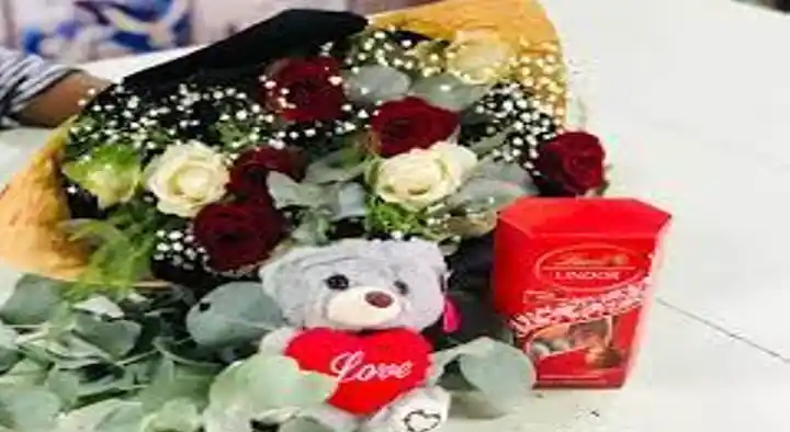 Aishwarya Gifts in Jampet, Rajahmundry