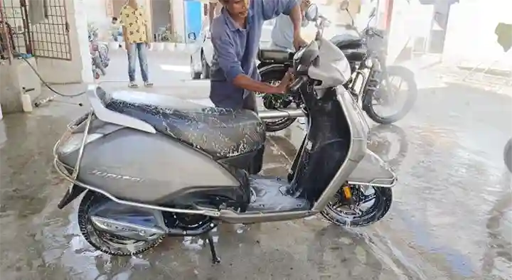 Car And Bike Washing Service in Ramagundam : Man Car and Bike Wash in Markendeya Colony