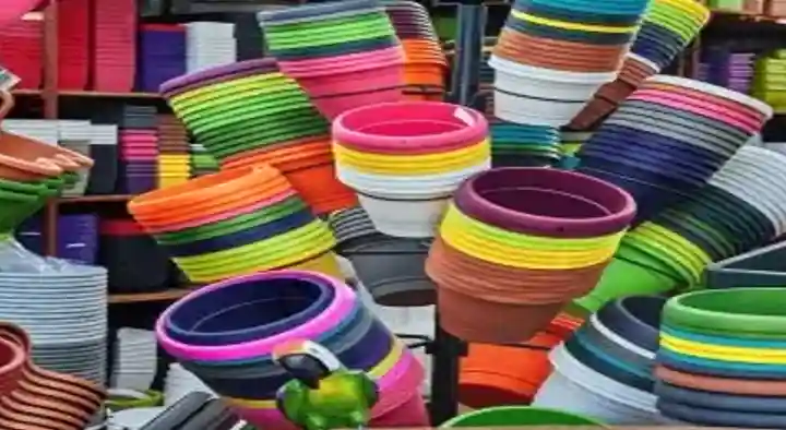 Paper And Plastic Products Dealers in Ramagundam  : Rajeshwari Plastic Shop in Lakshmi Nagar