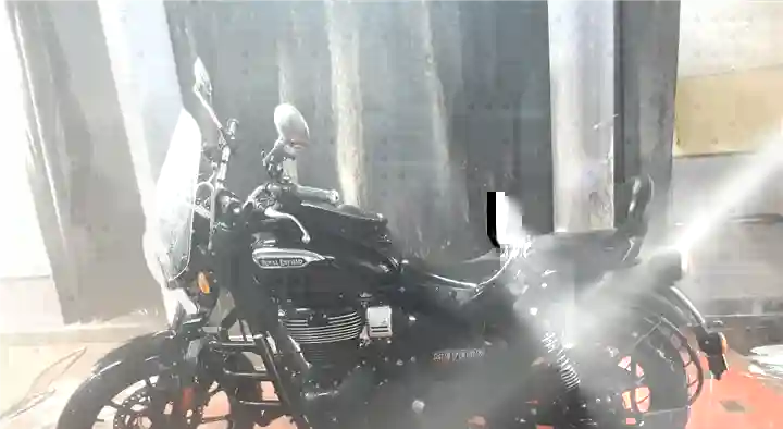 Annai Car and Bike Washing in Arthanari Nagar