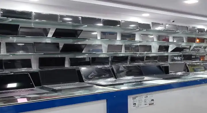 Vinayaka Computers and Laptop in Santhi Nagar, Thiruvananthapuram