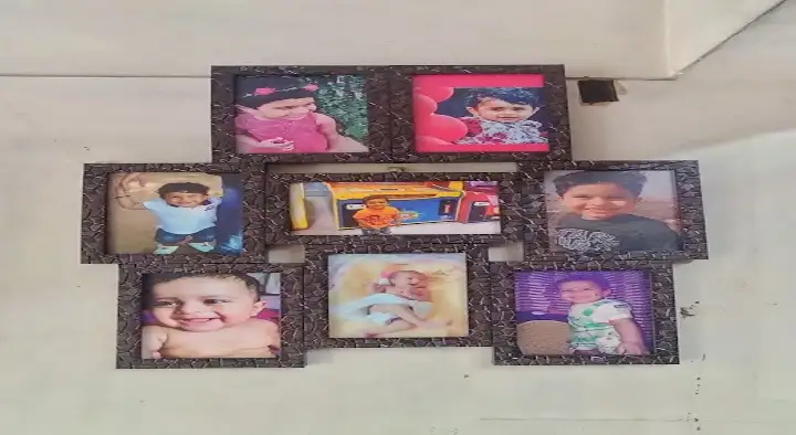 Krishna Photo Laminating in Santhi Nagar, Thiruvananthapuram