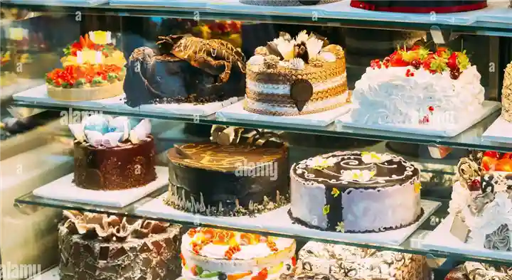 Sweets And Bakeries in Thrissur  : Krishna Sweets and Bakery in Unity Nagar
