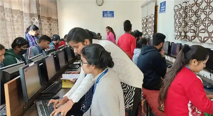 Computer Institutions in Thrissur  : Chamber Computer Academy in Vasanth Nagar