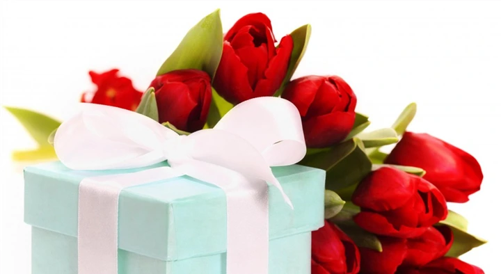 Apsara Gift and Flower Center in Udaya Nagar, Thrissur