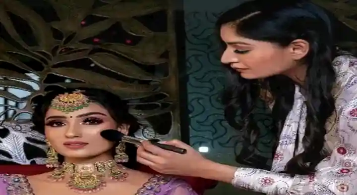 Bridal Makeup Artists in Tiruchirappalli (Trichy) : Sindhiya Beauty Salon Artist in Thillai Nagar