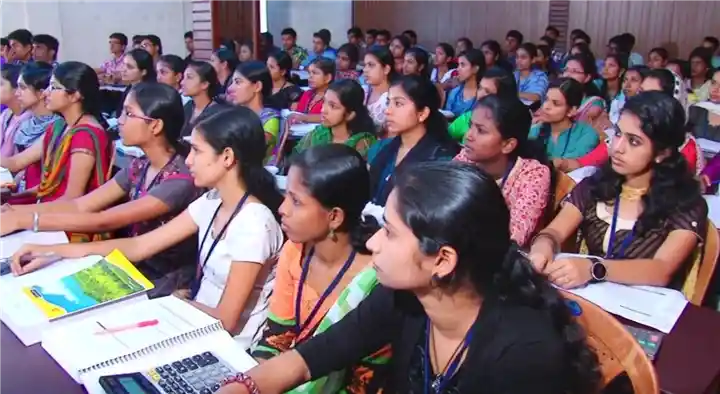 Coaching Centres in Tirunelveli  : Aakash Coaching Institute in Vannarpettai