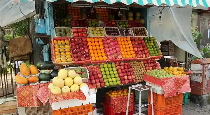 Fruit Dealers in Tirunelveli  : Packiam Fruits Shop in Rajaram Nagar