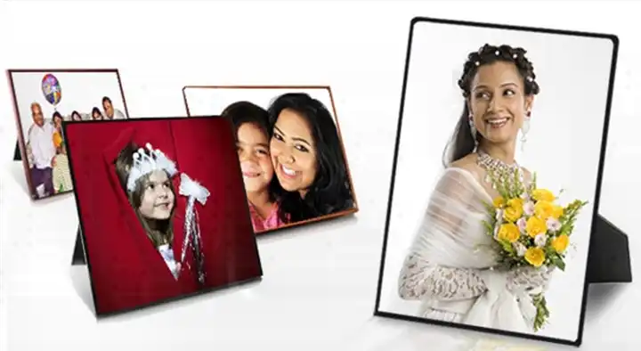 Lakshmi Photo Frames in Satyanarayana Puram, Vijayawada