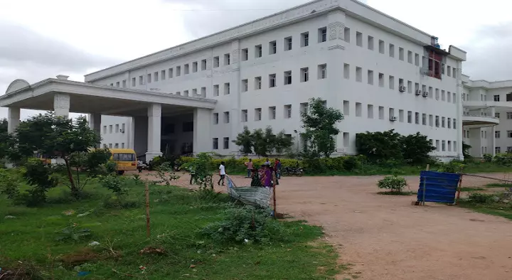 Ramappa Engineering College in Hanamkonda, Warangal