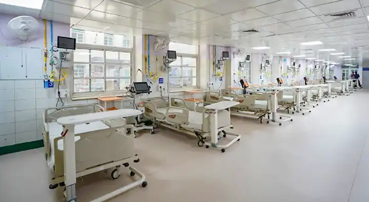 Hospitals in Warangal  : Balaji Hospital in Ramannapet