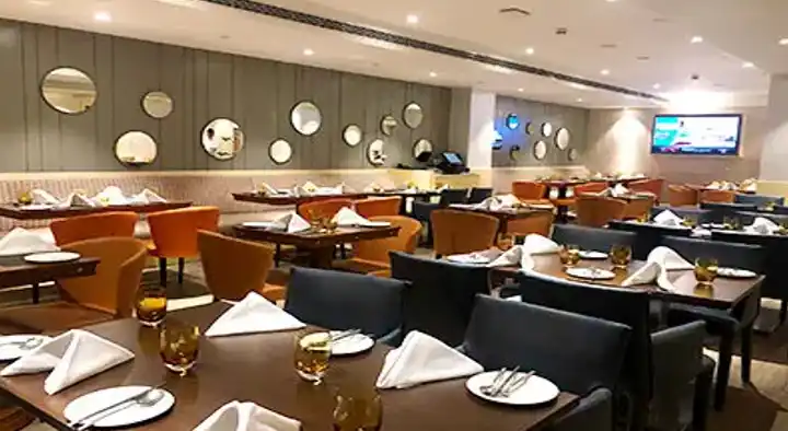 Manu Family Resturant in Girmajipet, Warangal