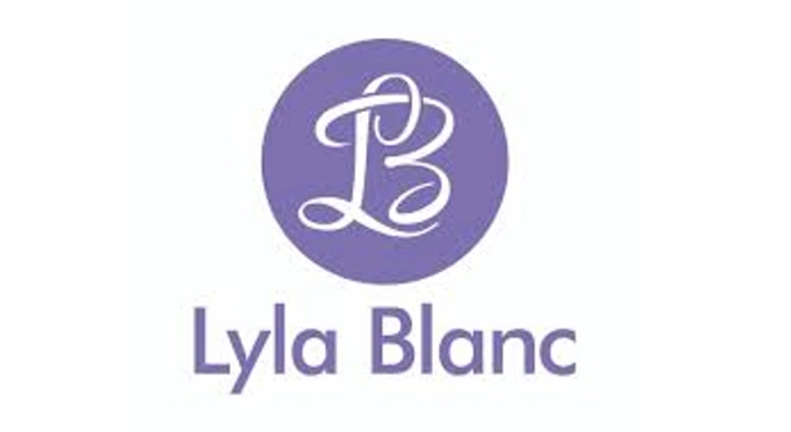 Lyla Blanc in Nariman Point, Mumbai