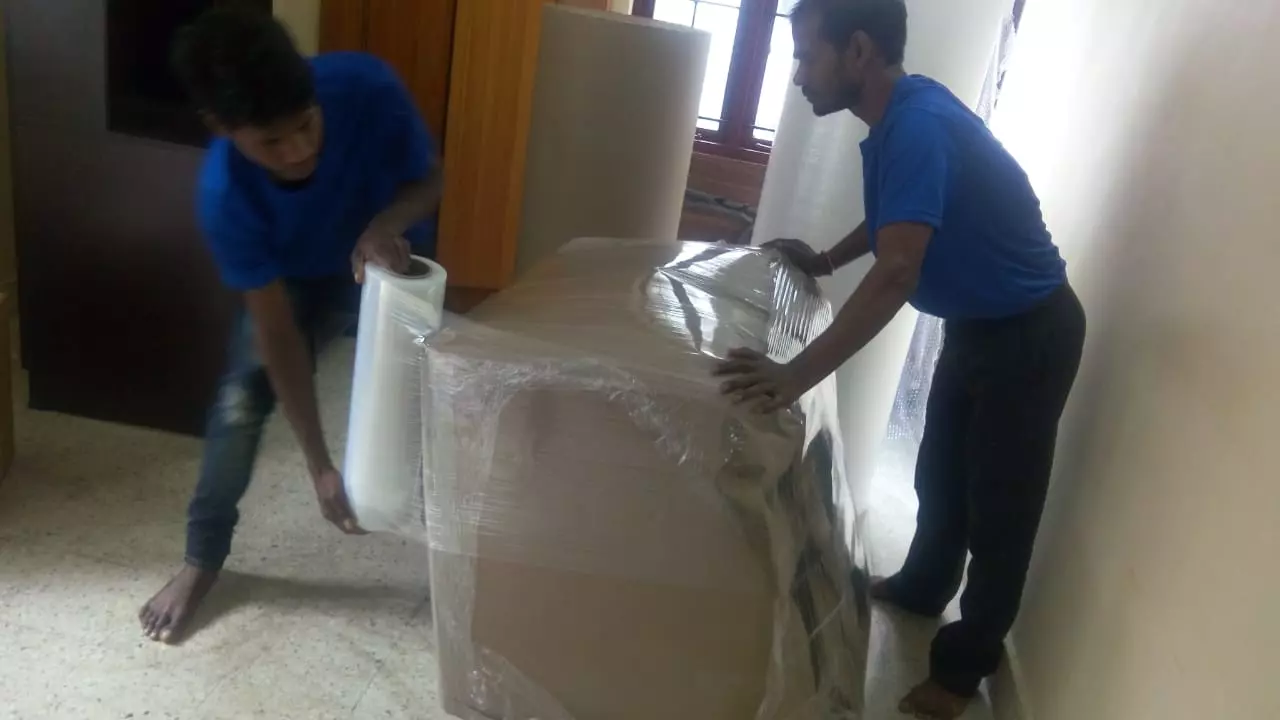 oxford cargo packers and movers parappana agrahara in bengaluru - Photo No.3