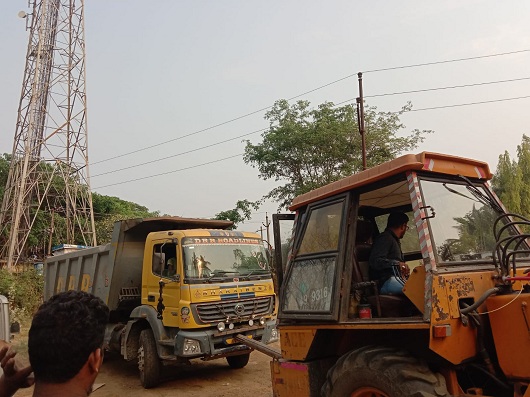venu recovery towing and crane services palwancha in bhadradri kothagudem - Photo No.21