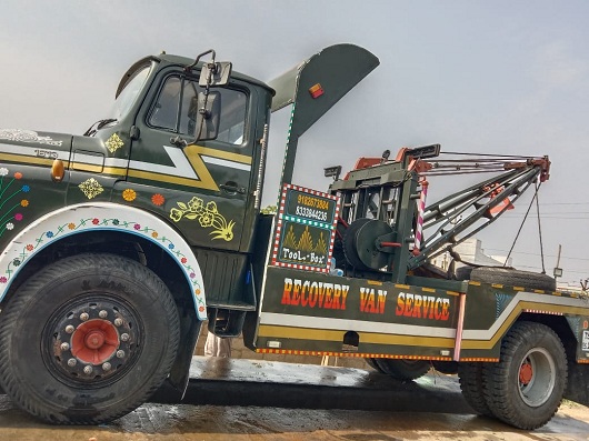 venu recovery towing and crane services palwancha in bhadradri kothagudem - Photo No.2