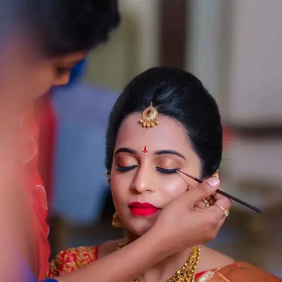 Shahnaz Beauty Parlour Lunani Nagar In Eluru - Photo No. 01