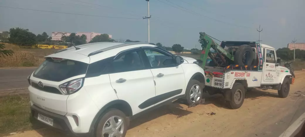 rmk crane service auto nagar in guntur - Photo No.2