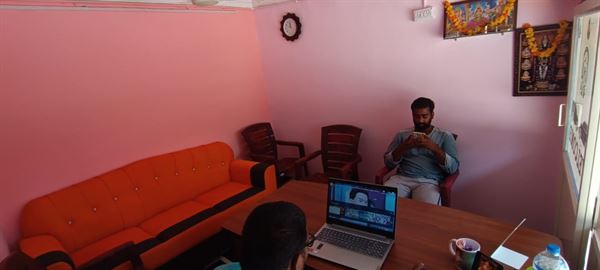 sri maruthi car travels ngo colony road in guntur - Photo No.1