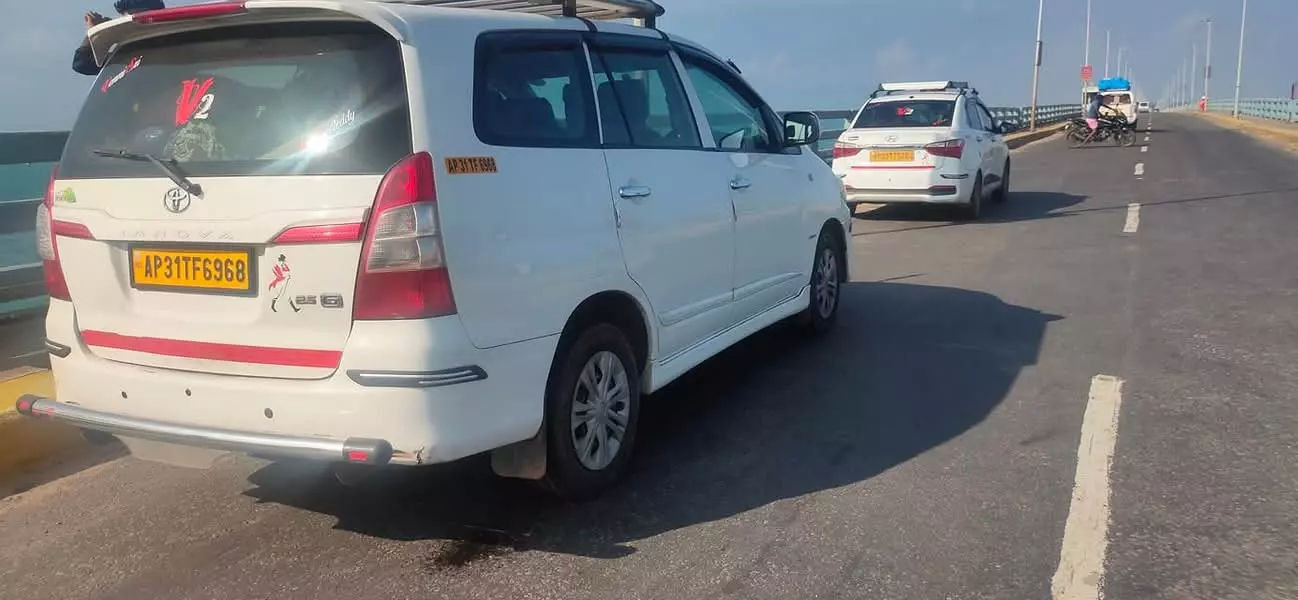 v2 travels main road guntur - Photo No.19