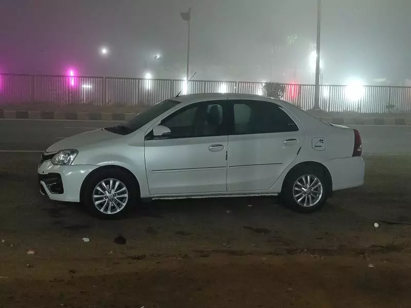 v2 travels main road guntur - Photo No.9