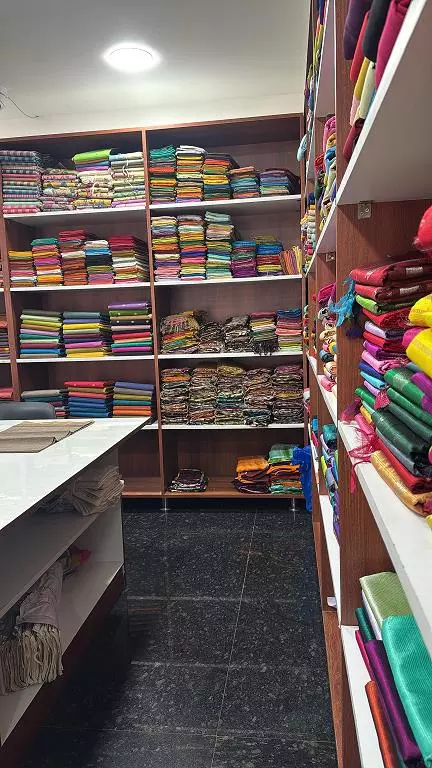 rr handlooms mangalagiri in guntur - Photo No.0