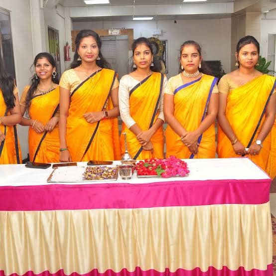 india boys and girls catering service ramoji film city in hyderabad - Photo No.20