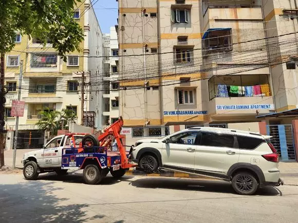 anaya towing service uppal in hyderabad - Photo No.28