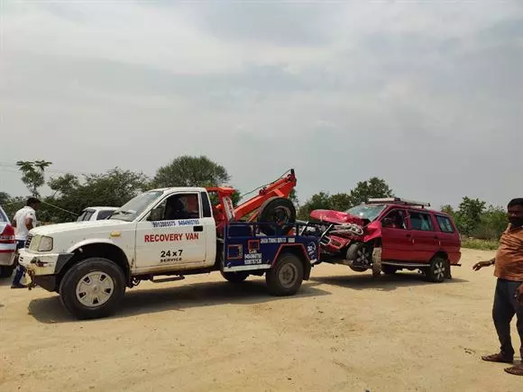 anaya towing service uppal in hyderabad - Photo No.27