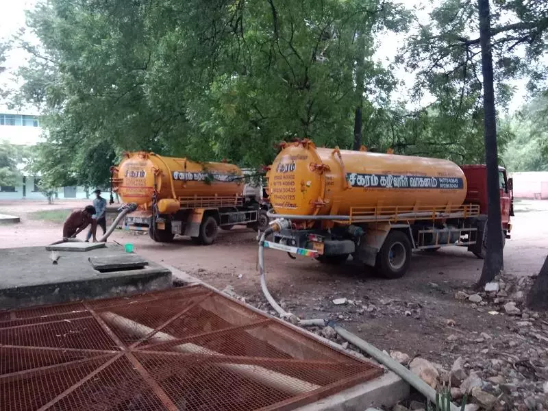 sigaram septic tank cleaning mugil nagar in madurai - Photo No.0