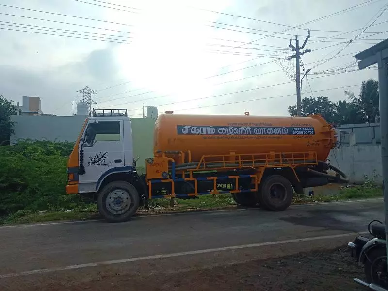 sigaram septic tank cleaning mugil nagar in madurai - Photo No.3