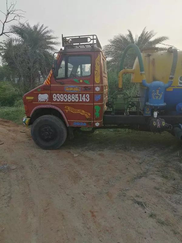 geetha septic tank cleaning narasaraopet in palnadu - Photo No.2