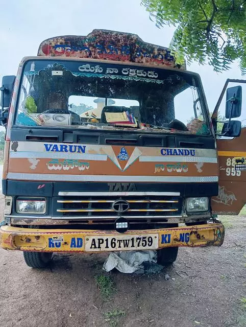 mani septic tank cleaning main road in raigad - Photo No.1