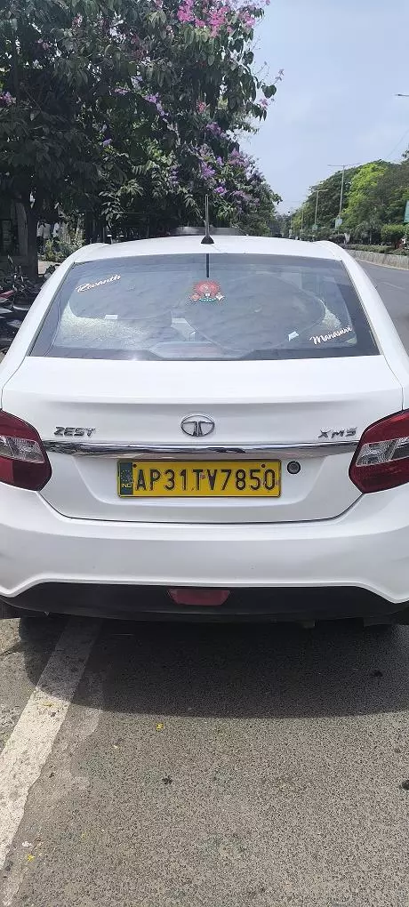 srk tours and car travels main road in rajahmundry - Photo No.1