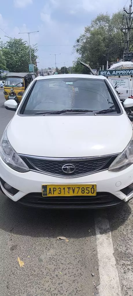 srk tours and car travels main road in rajahmundry - Photo No.0