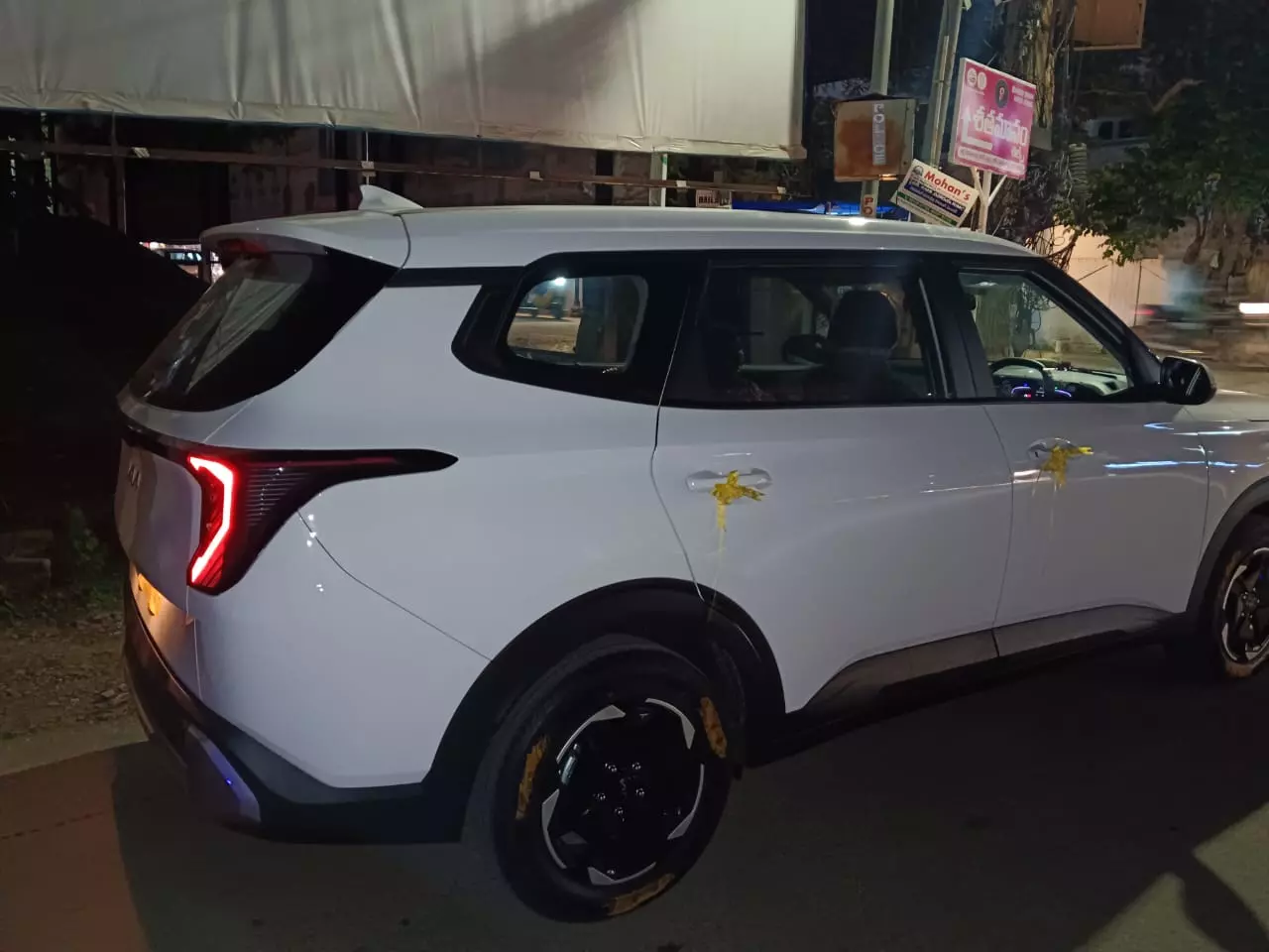 srk tours and car travels main road in rajahmundry - Photo No.8